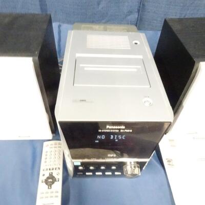 LOT 205. PANASONIC BOOK SHELF STEREO