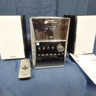 LOT 205. PANASONIC BOOK SHELF STEREO