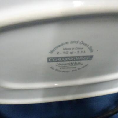 LOT 206. DISHWARE