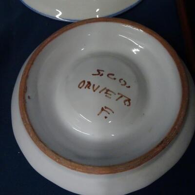 LOT 210. HOME DECOR