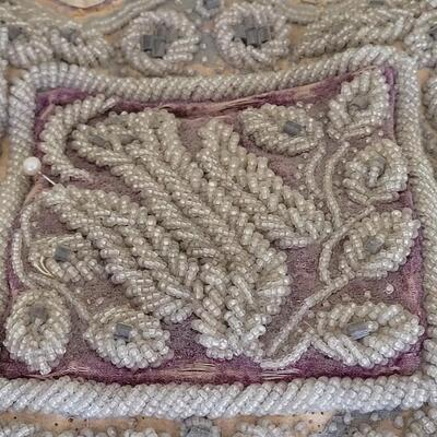 Lot 24: Antique MOHAWK IROQUOIS Raised Beadwork Tabletop Pillow