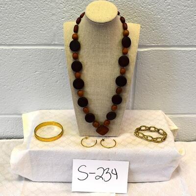Jewelry Lot