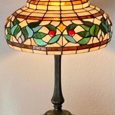 Tiffany Style Table Lamp