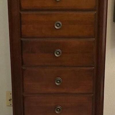 Durham Furniture Seven Drawer Lingerie Dresser