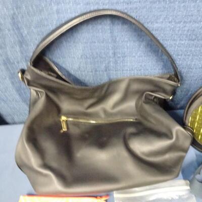 LOT 244. PURSES AND BAGS
