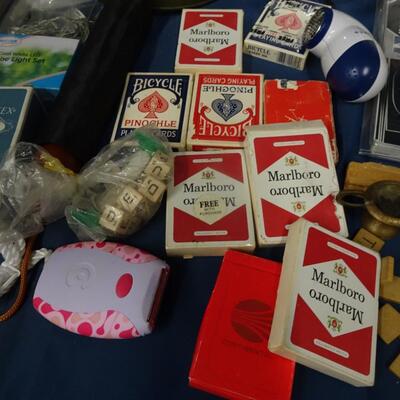 LOT 255.   VARIETY OF ITEMS