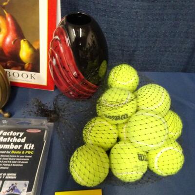 LOT 255.   VARIETY OF ITEMS