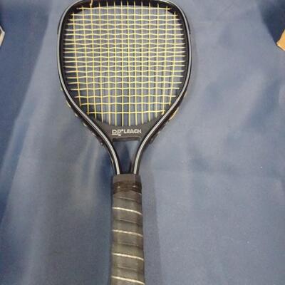 LOT 261. RACQUET BALL RACQUET, LIGHTS, POWER STRIP AND ANTENNA