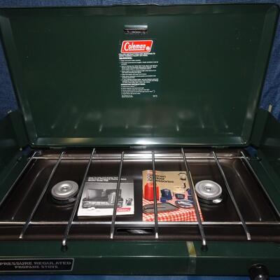 LOT 263. COLEMAN STOVE