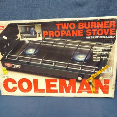 LOT 263. COLEMAN STOVE