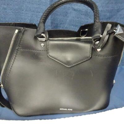 LOT 267. MICHAEL KORS PURSE