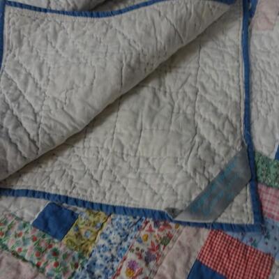 LOT 274. KING SIZE AMERICAN PACIFIC COUNTRY CLASSICS BED SPREAD