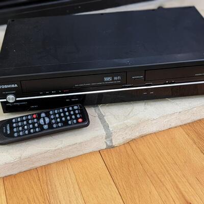 Toshiba DVD and VHS Player