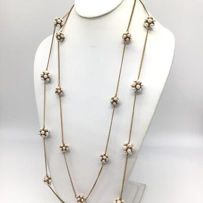 Beautiful Double Strand Pearl Cluster Vintage Necklace