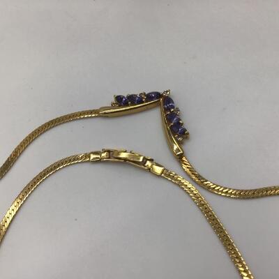 Gorgeous Purple Stone With Gold Tone Chain