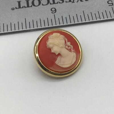 Petite Cameo Pin