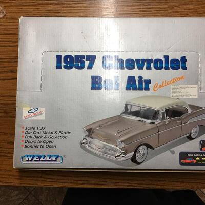 Vintage-1957 Chevrolet Bel Air Collection