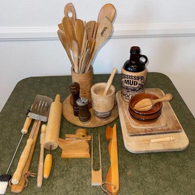 Lot 57 Wooden Kitchen Utensils, Spoons Rolling Pins Cutting Board Pepper Grinders