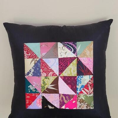 Lot 91: (2) Silk Quilted Pillows