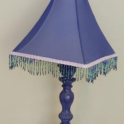 Lot 138: Purple Tablelamp