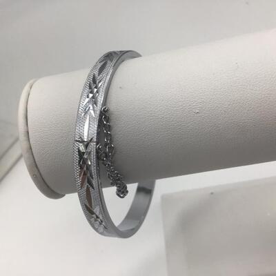 Silver Hinged Bracelet