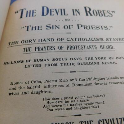 DEVIL IN ROBES - SINS OF PRIESTS Unusual Religion Hardback Rev. Scott Carr
