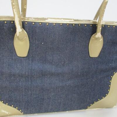 Susan Lucci Handbags With A Pair Of Shoes - T