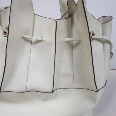 Various Handbags - W