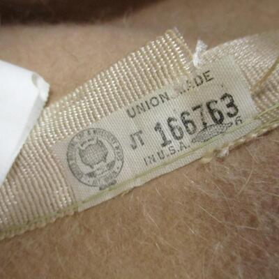 Women's Hats - Liz Claiborne - Peter Bettley - Toucan - Gerorgi