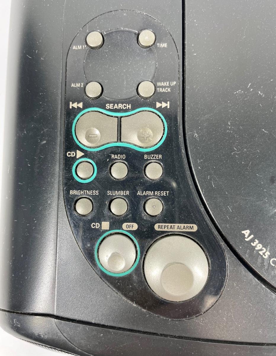 Philips Magnavox AJ 3925 Compact Disc Clock Radio