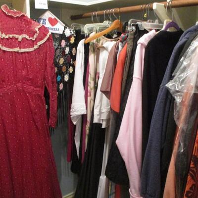 Ladie's Clothing