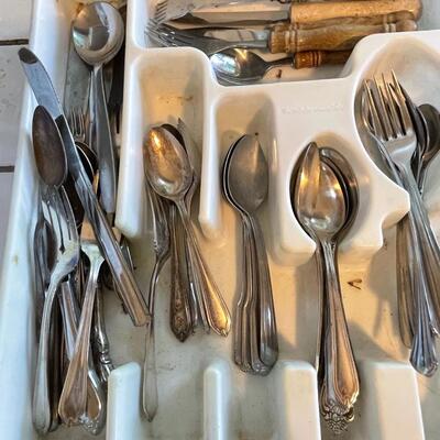 Lot 139 Partial Sets Stainless Flatware Multiple Patterns
