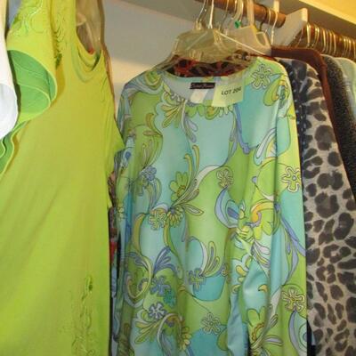 Ladie's Clothing