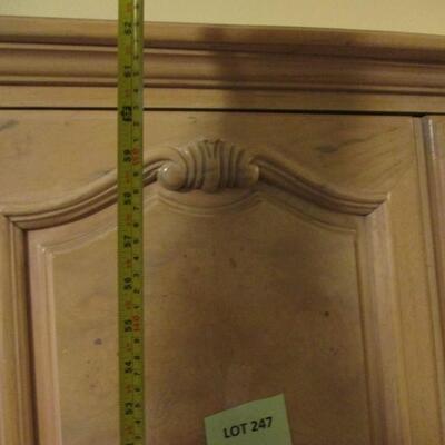 Thomasville Armoire