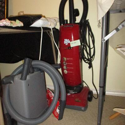 Dirt Devil Vacuum