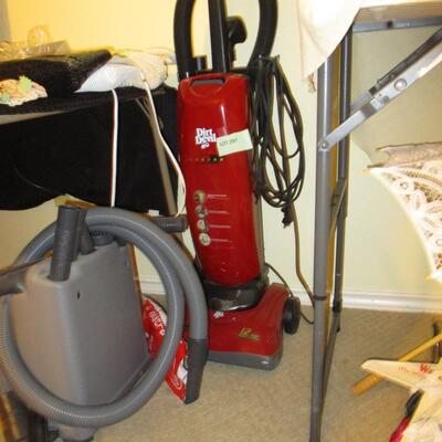 Dirt Devil Vacuum
