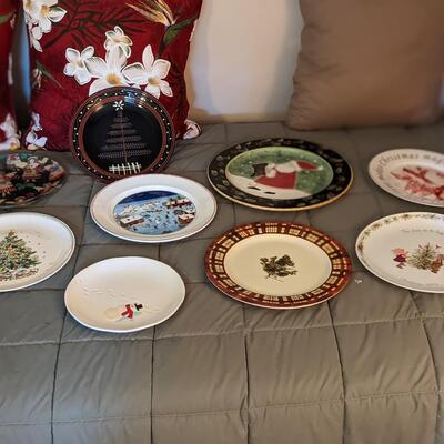 Nice Collection of Quality Christmas Plates