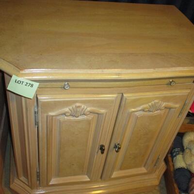 Thomasville Nightstand