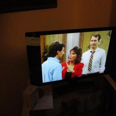 LG TV/DVD Player/ Antenna