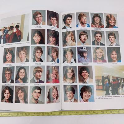 SHAWNEE HEIGHTS HIGH SCHOOL YEARBOOK (1983)