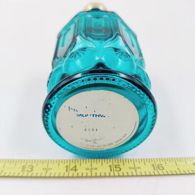 PRETTY BLUE AVON BOTTLE