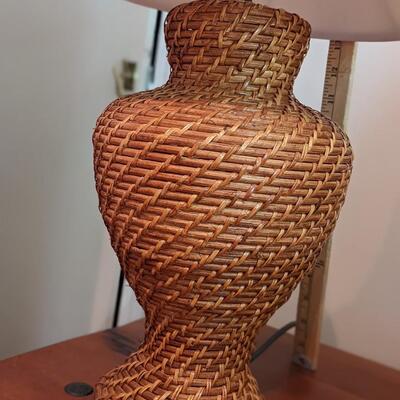 Amazing Wicker Woven Lamp, Great Condition