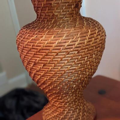 Amazing Wicker Woven Lamp, Great Condition