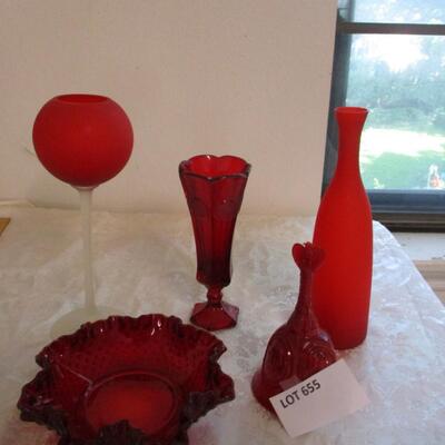 Fenton Candy Dish/Fostoria Vase