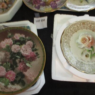 Bradford Exchange Decorative Collector Plates