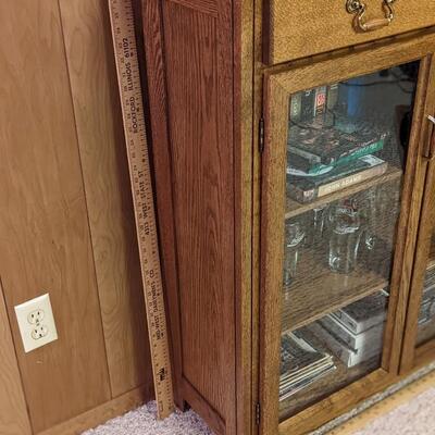 Nice Oak Cabinet with Glass Doors, Steinhafels