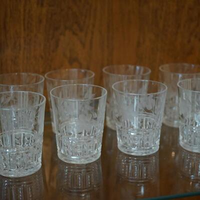 GROUPING OF 10 HEISEY GLASS 4