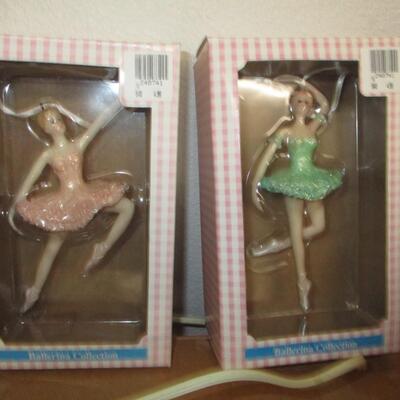Musical Box, ornaments