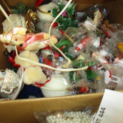 Musical Box, ornaments