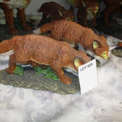 Fox & Cub Statues